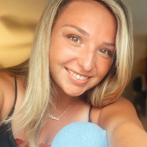 Meet your Posher, Julianna